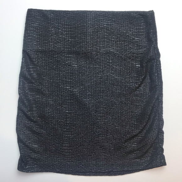 BCBG Bodycon mini Skirt metallic black D - Picture 6 of 6